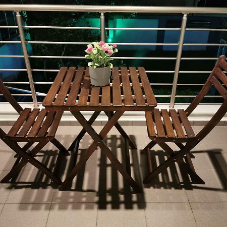 Pall'S Minimal Apartment Néa Péramos Εξωτερικό φωτογραφία