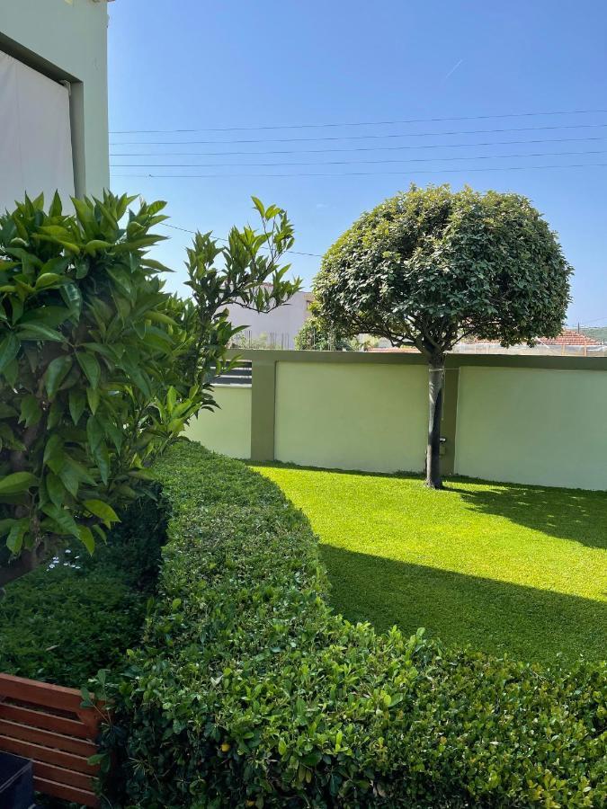 Pall'S Minimal Apartment Néa Péramos Εξωτερικό φωτογραφία