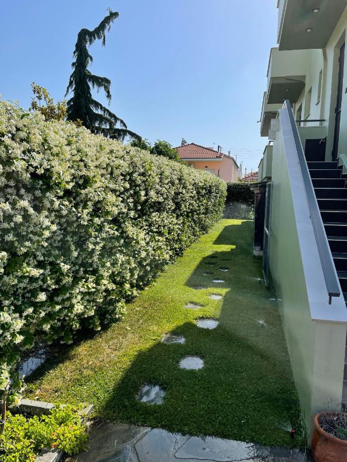 Pall'S Minimal Apartment Néa Péramos Εξωτερικό φωτογραφία